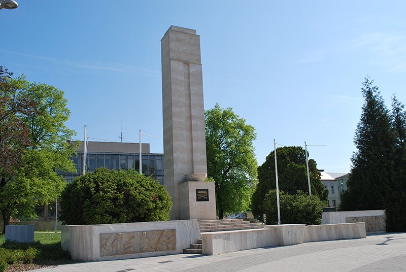 Pomník padlým hrdinom 2. sv. vojny
